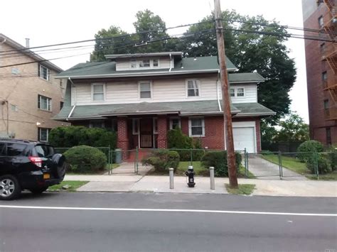 170 22 cedarcroft rd jamaica ny 11432  This home is currently off market - it last sold on January 20, 2023 for $1,700,000